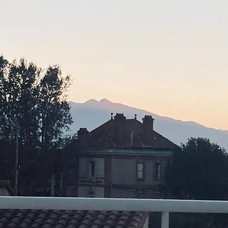 Apartment 55m² Avec Vue Sur Canigou Et Parking *